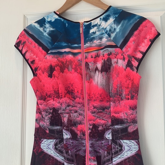 Ted Baker Road to Nowhere size 1 - Picture 10 of 11